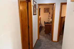 4605 Laredo St, Springfield, OH 45503 - Photo 7