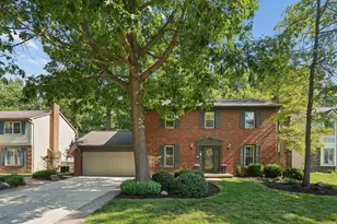 7431 Saunderlane Rd, Columbus, OH 43235 - Photo 1