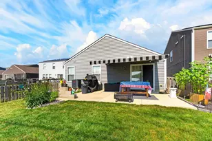 4932 Crestbrook Dr, Lockbourne, OH 43137 - Photo 3