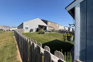 4932 Crestbrook Dr, Lockbourne, OH 43137 - Photo 5