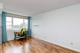 1620 E Broad St, Columbus, OH 43203 - Photo 15
