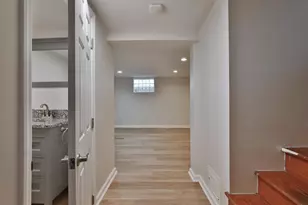 56 Aldrich Rd, Columbus, OH 43214 - Photo 33