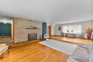 975 Lornaberry Ln, Columbus, OH 43213 - Photo 5