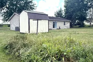5062 Ashville Rd, Ashville, OH 43103 - Photo 5