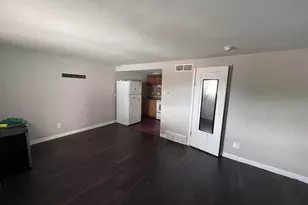 3295 Sullivant Ave, Columbus, OH 43204 - Photo 5