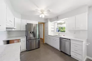 1475 London Dr, Columbus, OH 43221 - Photo 13