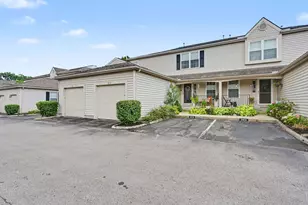 2513 Hyacinth Ln, Columbus, OH 43235 - Photo 3
