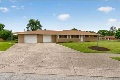3318 Miriam Drive S, Columbus, OH 43204 - Photo 1