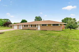 3318 Miriam Dr S, Columbus, OH 43204 - Photo 3