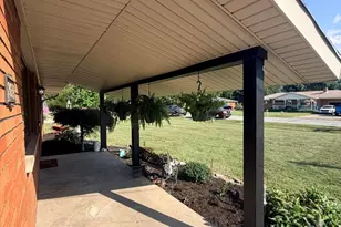 2654 Danbury Rd, Springfield, OH 45505 - Photo 9