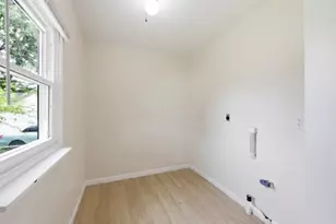 2487 Azelda St, Columbus, OH 43211 - Photo 21