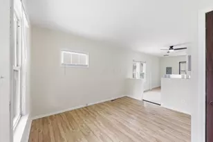 2487 Azelda St, Columbus, OH 43211 - Photo 11