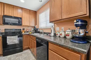 423 Kingston Cir, Pickerington, OH 43147 - Photo 19