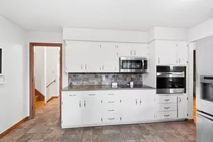 1381 Zollinger Rd, Columbus, OH 43221 - Photo 19