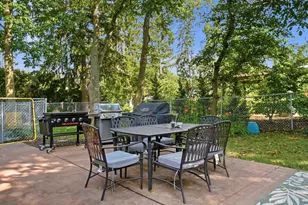 1381 Zollinger Rd, Columbus, OH 43221 - Photo 51
