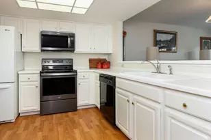 5935 N High St, Worthington, OH 43085 - Photo 5