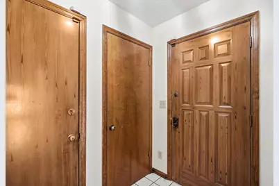 3168 Parkview Circle, Grove City, OH 43123 - Photo 3
