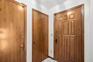 3168 Parkview Cir, Grove City, OH 43123 - Photo 3