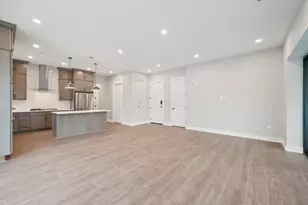 2867 Kobuk Dr, Columbus, OH 43228 - Photo 15
