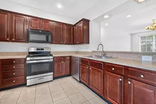 4369 Club Trail Ln, Grove City, OH 43123 - Photo 9