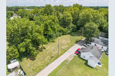 831 Flint Drive, Washington Court House, OH 43160 - Photo 1
