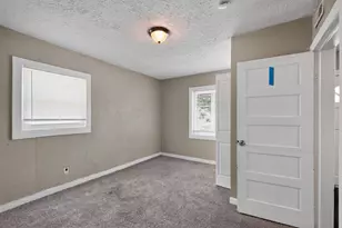 424 Emmit Ave, Columbus, OH 43228 - Photo 9