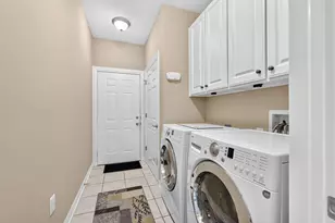 3813 Bentworth Ln, Columbus, OH 43230 - Photo 17