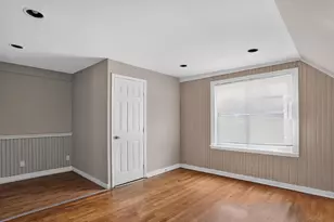 2388 Vendome Dr S, Columbus, OH 43219 - Photo 15