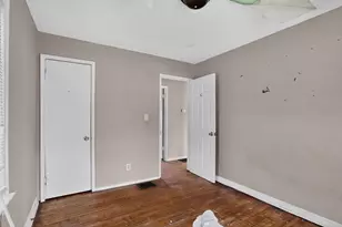2388 Vendome Dr S, Columbus, OH 43219 - Photo 21