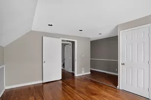 2388 Vendome Dr S, Columbus, OH 43219 - Photo 13