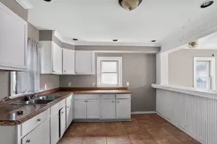 2388 Vendome Dr S, Columbus, OH 43219 - Photo 11