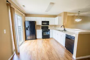 3593 Bracknell Forest Dr, Groveport, OH 43125 - Photo 5