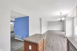 562 Hunnicut Dr, Reynoldsburg, OH 43068 - Photo 19