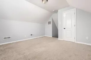 486 S Huron Ave, Columbus, OH 43204 - Photo 11