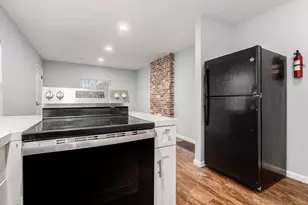 486 S Huron Ave, Columbus, OH 43204 - Photo 9