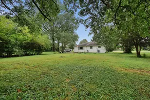 1202 E Walnut St, Westerville, OH 43081 - Photo 29