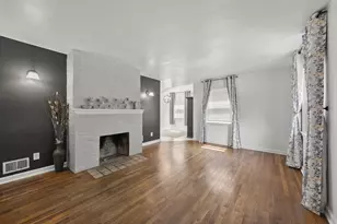 1940 Riverside Dr, Upper Arlington, OH 43221 - Photo 3