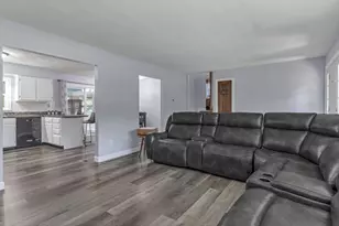 281 Middle Ground SW, Pataskala, OH 43062 - Photo 9