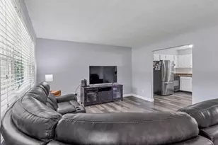 281 Middle Ground SW, Pataskala, OH 43062 - Photo 7