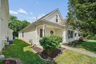 1498 Sargas St, Columbus, OH 43240 - Photo 3