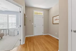 10031 Juliana Cir, Powell, OH 43065 - Photo 3