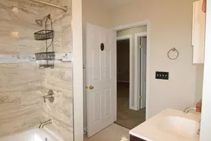 1170 Walters St, Columbus, OH 43201 - Photo 15
