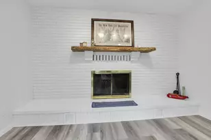 7582 Deer Creek Dr, Columbus, OH 43085 - Photo 19
