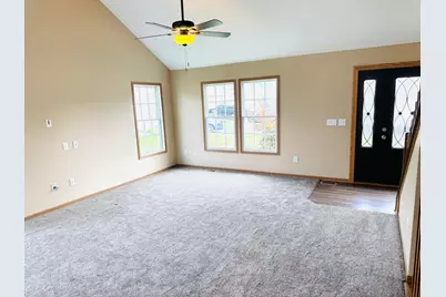261 Westmark Court, Galloway, OH 43119 - Photo 3