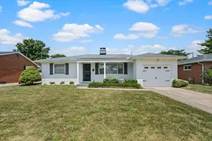 2698 Eugene Ave, Grove City, OH 43123 - Photo 1