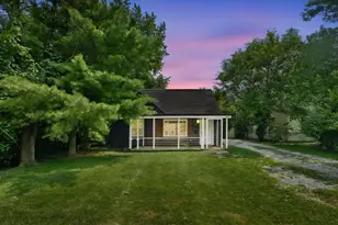 2411 Lindale Rd, Columbus, OH 43224 - Photo 1