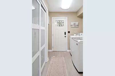 5200 Hampton Court, Zanesville, OH 43701 - Photo 45