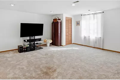 5200 Hampton Court, Zanesville, OH 43701 - Photo 53