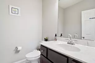 3816 Emmons Ave, Columbus, OH 43219 - Photo 29