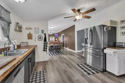 5246 Township Road 398A, Somerset, OH 43783 - Photo 11